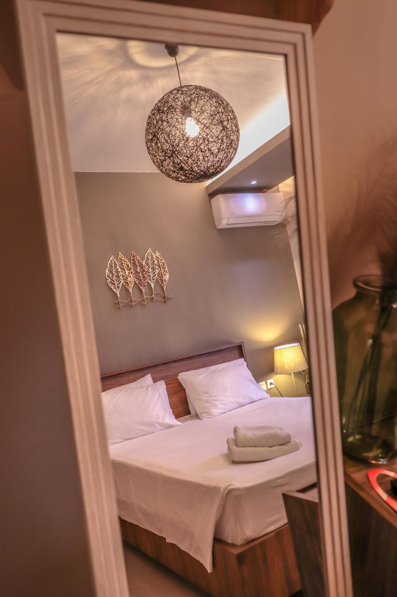 Delfini Beach Hotel & Suites Archangelos  Ngoại thất bức ảnh